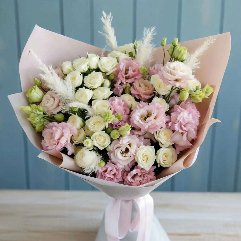 Букет цветов из: Альстромерии и Розы в Высоцком