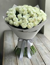 Букет 35 Белых роз в Высоцком