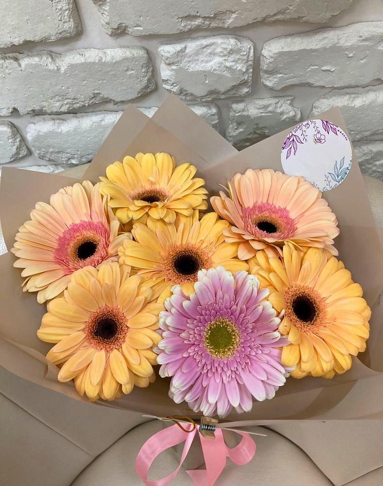 Букет цветов из: Герберы в Высоцком