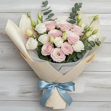 Букет цветов из:  Лизиантусы #REPLACE_PRED# Высоцком