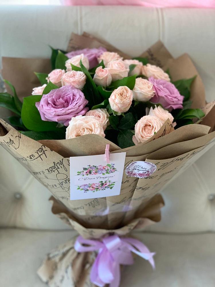 Букет цветов из: Розы в Высоцком