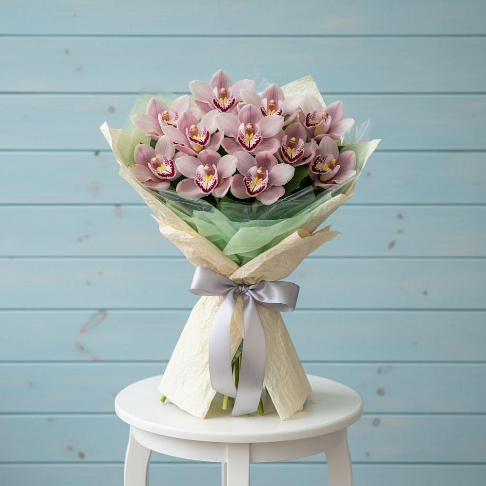 Букет цветов из: Орхидеи и Розы в Высоцком