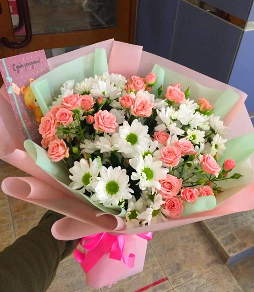 Букет цветов из: Розы и Хризантемы в Высоцком