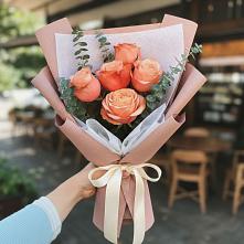 Букет цветов из:  Розы #REPLACE_PRED# Высоцком