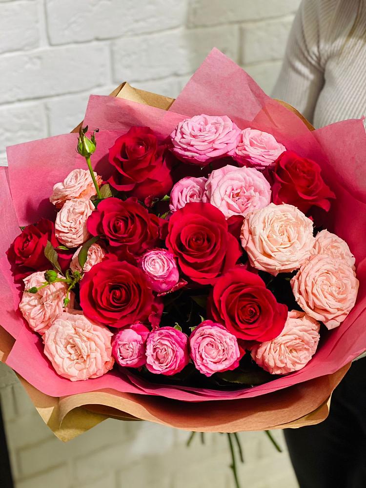 Букет цветов из: Розы в Высоцком