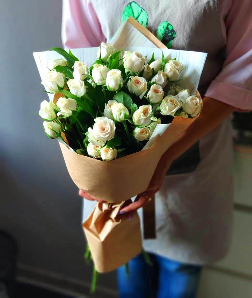 Букет цветов из: Розы в Высоцком