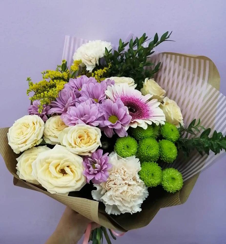 Букет цветов из: Хризантемы, Розы, Гвоздики и Герберы в Высоцком