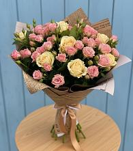 Букет цветов из:  Розы в Высоцком