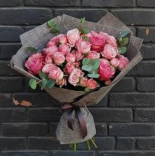 Букет цветов из:  Розы в Высоцком
