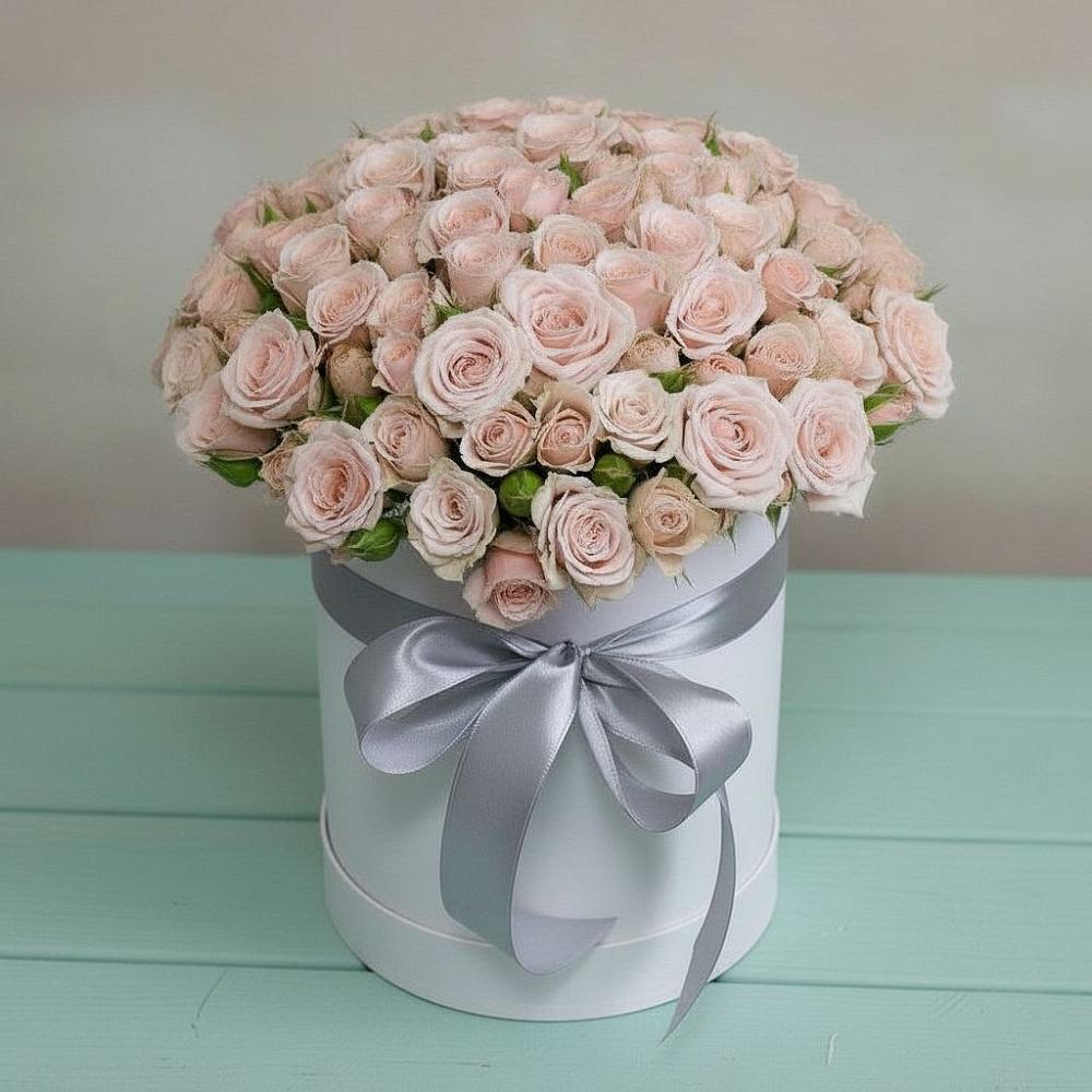 Цветочная композиция из Розы в шляпной коробке в Высоцком